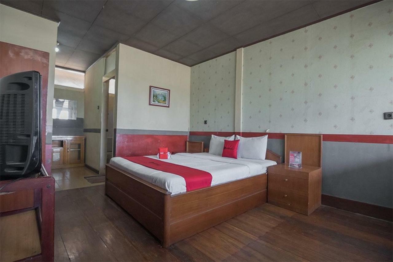 Reddoorz @ Maribaya Street Ξενοδοχείο Lembang Εξωτερικό φωτογραφία