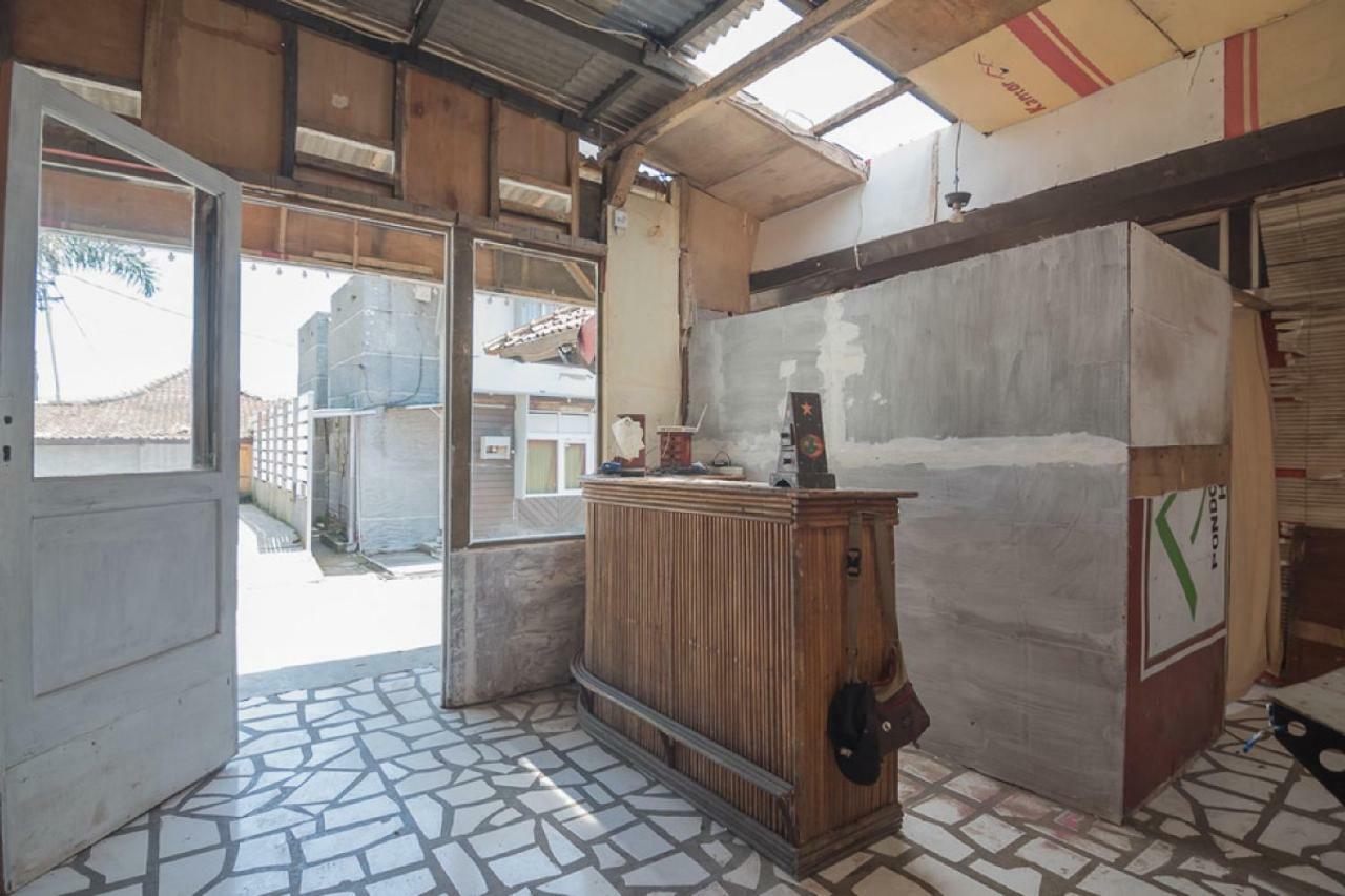 Reddoorz @ Maribaya Street Ξενοδοχείο Lembang Εξωτερικό φωτογραφία